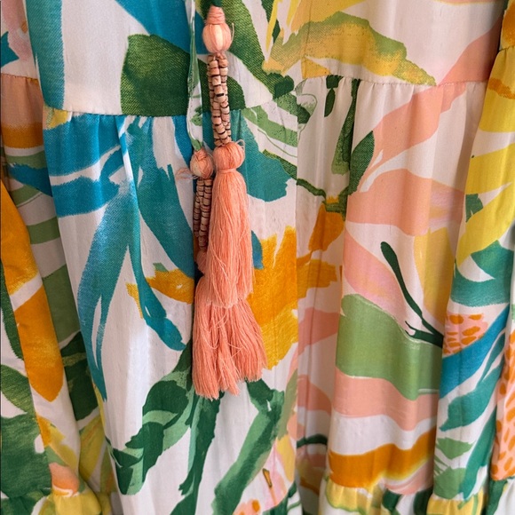 ⭐️True Destinations Ruffled Tropical Print Maxi⭐️ - Picture 7 of 8